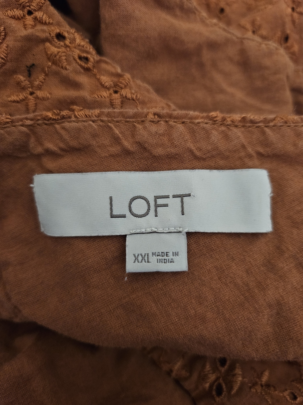 LOFT Rust Eyelet Sleeveless Blouse - Picture 2 of 6